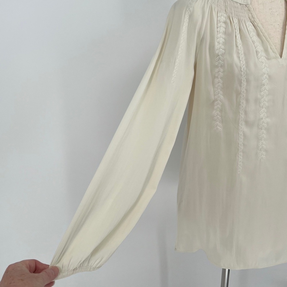 Lilly Pulitzer Women Embroidered Smocked Boho Peasant Blouse Size S Cream Resort - Picture 5 of 13
